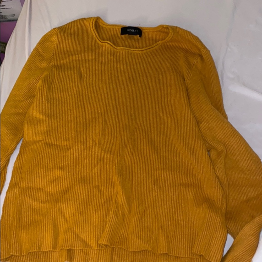Long sleeve sweater